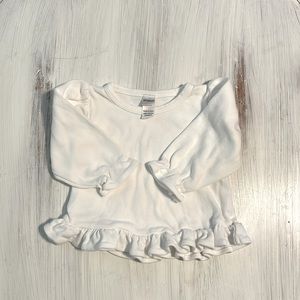 💚5/$25💚 White Ruffled Shirt